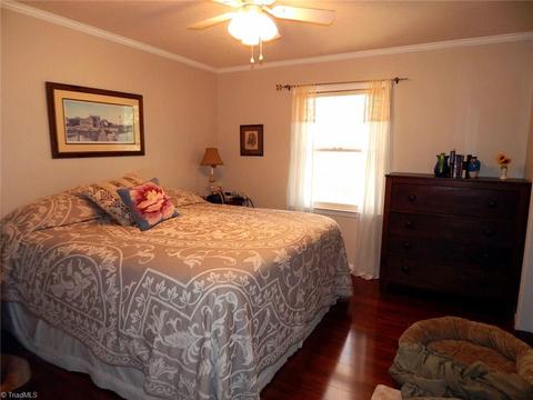 166 Valleybrook Dr, Elkin, NC 28621 photo 10
