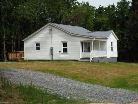 4650 Coltrane St, Trinity, NC 27370 photo 1