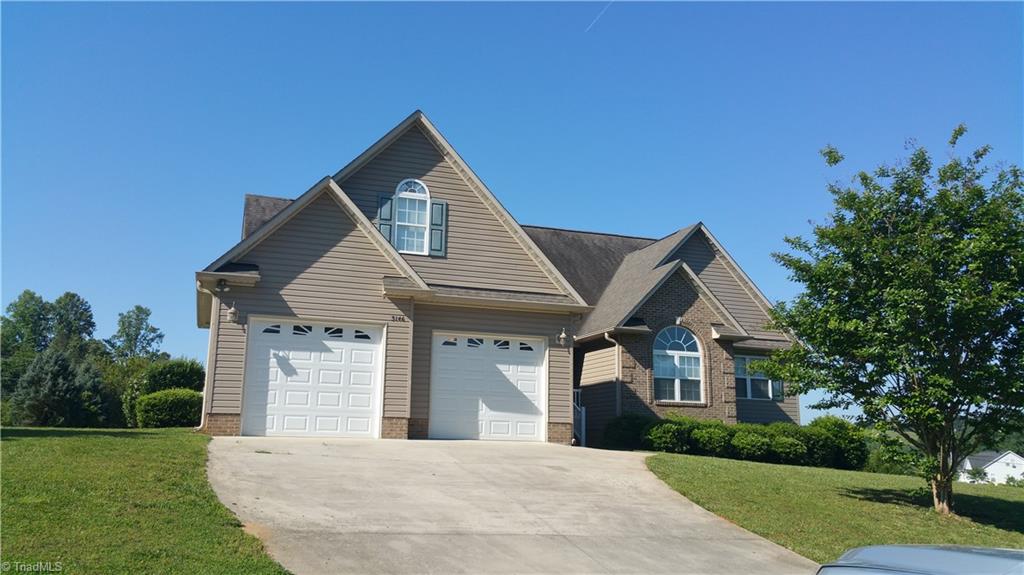 3146 Clear Ridge Dr, Trinity, NC 27370 photo 2