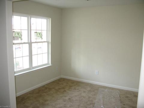 139 Kutter Dr, Elon, NC 27244 photo 4