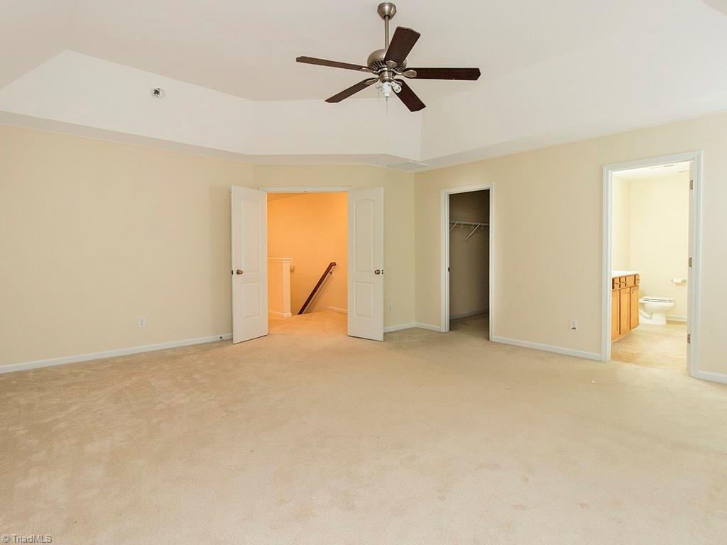 3711 Single Leaf Cir, High Point, NC 27265 photo 17