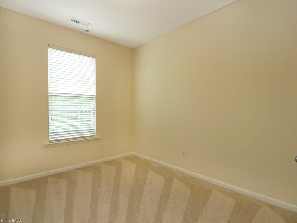 3711 Single Leaf Cir, High Point, NC 27265 photo 13