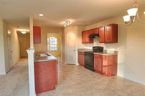 125 Kutter Dr, Elon, NC 27244 photo 9