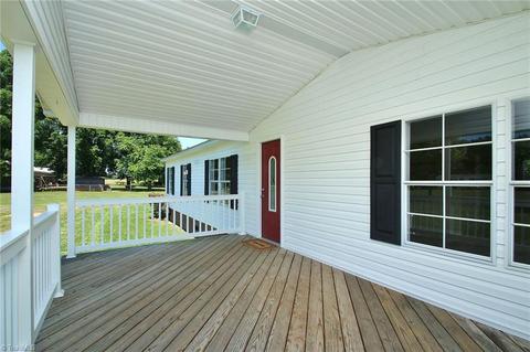 329 Stroud Mill Rd, Harmony, NC 28634 photo 4