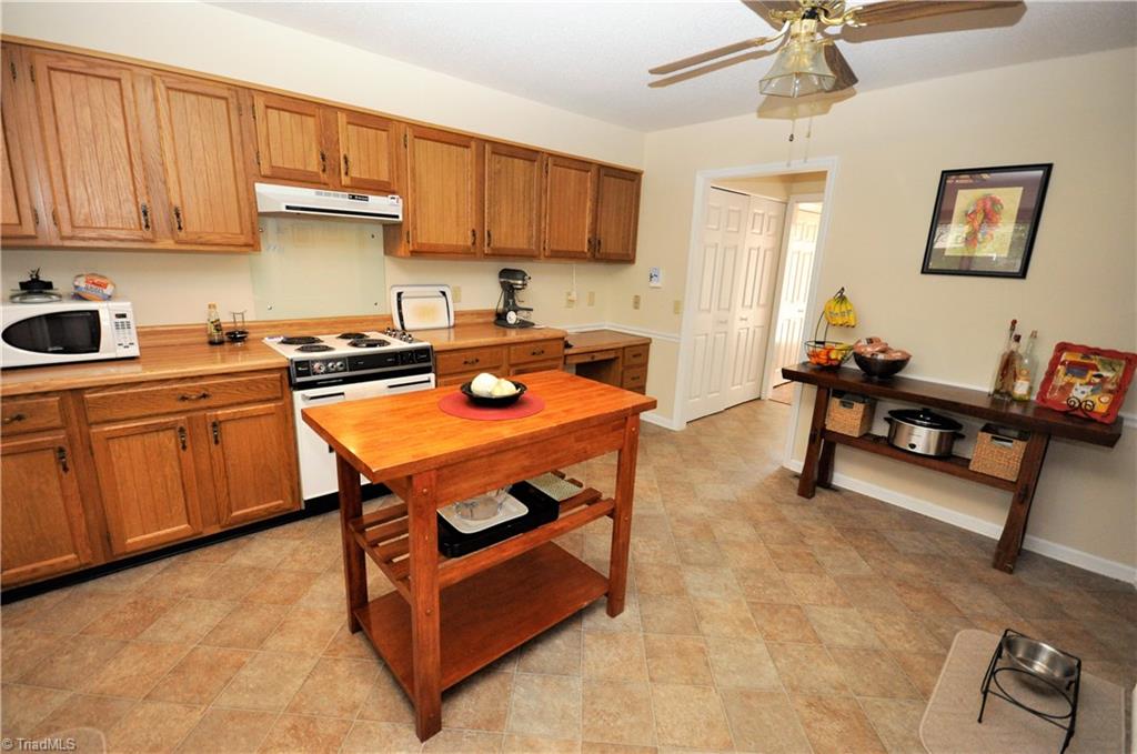 134 Old Mill Rd #E, High Point, NC 27265 photo 12
