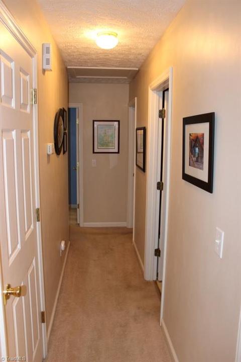 1045 Laurel Bluff Dr, King, NC 27021 photo 10