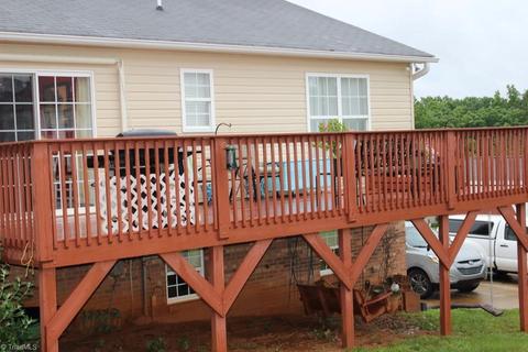 1045 Laurel Bluff Dr, King, NC 27021 photo 21