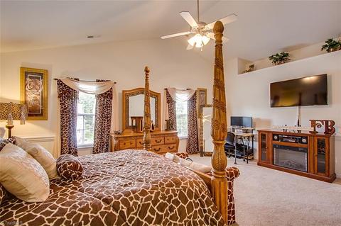 891 Hedgepath Ter, High Point, NC 27265 photo 18