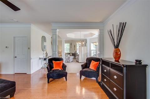 891 Hedgepath Ter, High Point, NC 27265 photo 10