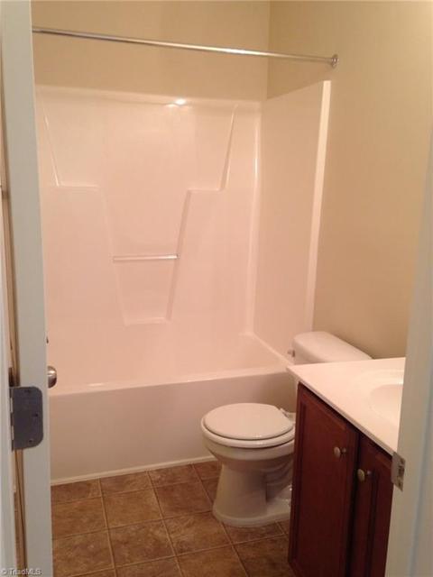 435 Sandybrooke Dr, High Point, NC 27265 photo 14