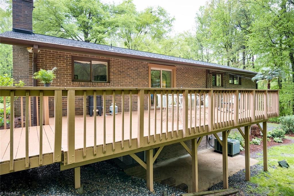 105 Mohawk Ct, High Point, NC 27262 photo 25