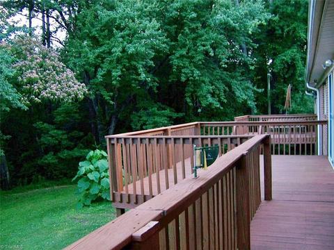 240 Michael Dr, Dobson, NC 27017 photo 2