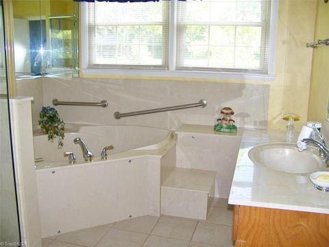 240 Michael Dr, Dobson, NC 27017 photo 10