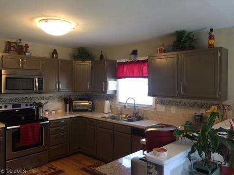 4035 Patsy Dr, Winston Salem, NC 27107 photo 14