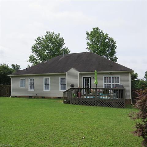 4035 Patsy Dr, Winston Salem, NC 27107 photo 28