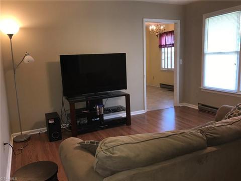 178 Marie Dr, King, NC 27021 photo 6