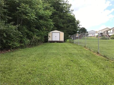 178 Marie Dr, King, NC 27021 photo 29