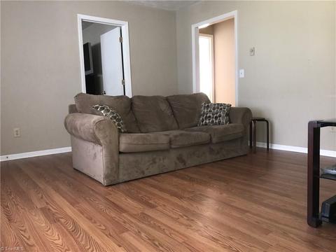 178 Marie Dr, King, NC 27021 photo 4
