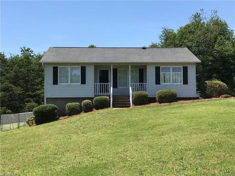 178 Marie Dr, King, NC 27021 photo 1