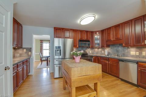 124 Conifer Ct, Advance, NC 27006 photo 8