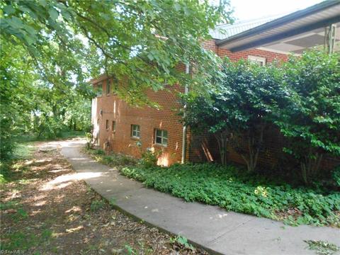 2103 Guyer St, High Point, NC 27265 photo 11