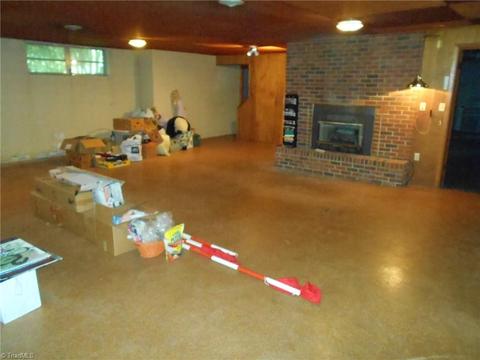 2103 Guyer St, High Point, NC 27265 photo 13