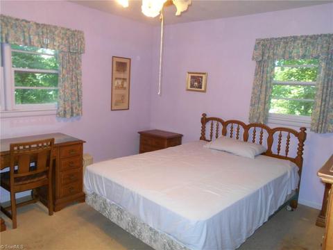 2103 Guyer St, High Point, NC 27265 photo 7