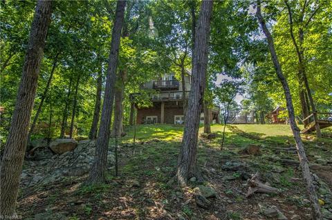693 Dockside Ter, Denton, NC 27239 photo 13