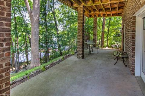 693 Dockside Ter, Denton, NC 27239 photo 15