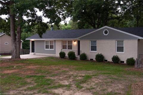 2995 Dillon Rd, Jamestown, NC 27282 photo 1