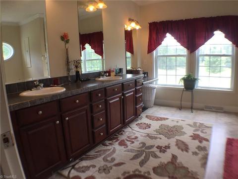 139 Higher Ground Ln, Lowgap, NC 27024 photo 23