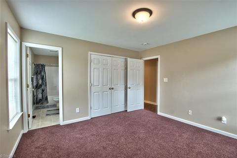 936 E Meadow Rd, Eden, NC 27288 photo 14