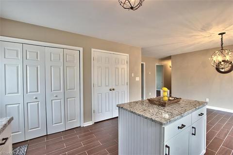 936 E Meadow Rd, Eden, NC 27288 photo 8