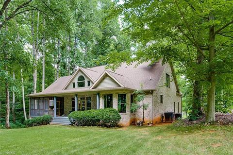 7356 Citation Dr, Trinity, NC 27370 photo 3