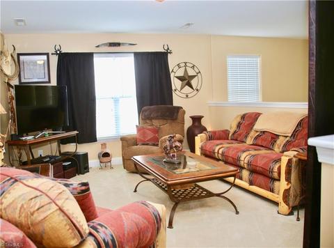 3809 Marble Dr, High Point, NC 27265 photo 15