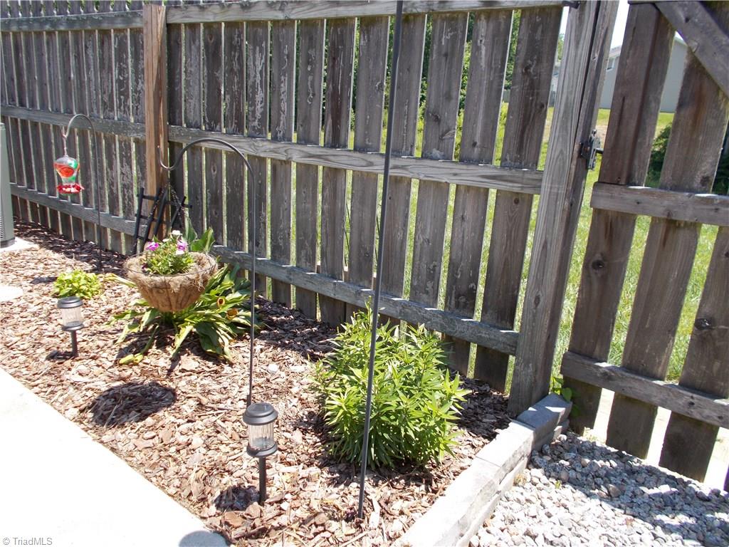 2790 Waterstone Loop, High Point, NC 27265 photo 23