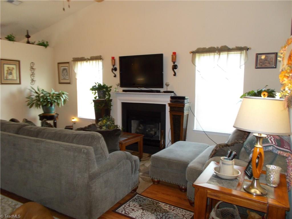 2790 Waterstone Loop, High Point, NC 27265 photo 4