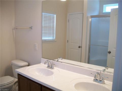 749 Forester Ct, High Point, NC 27265 photo 15