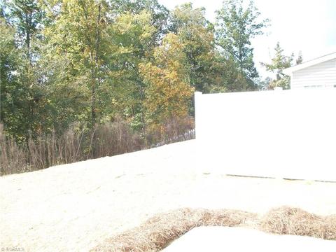 749 Forester Ct, High Point, NC 27265 photo 8