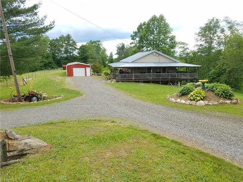 174 Copeland, Laurel Fork, VA 24352 photo 6