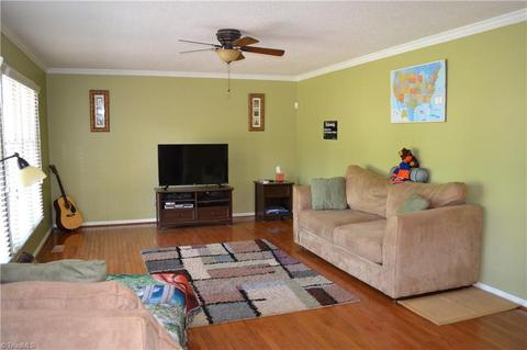 4212 Braddock Rd, High Point, NC 27265 photo 13