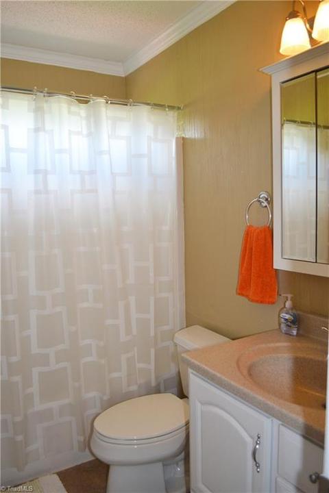 4212 Braddock Rd, High Point, NC 27265 photo 24
