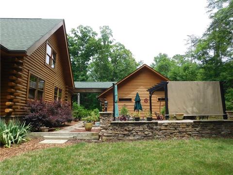 433 Curry Rd, High Point, NC 27265 photo 4