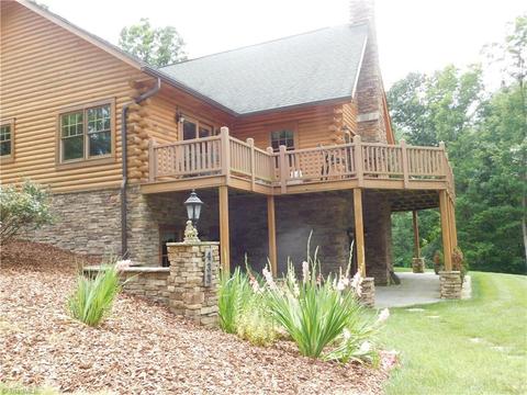 433 Curry Rd, High Point, NC 27265 photo 3
