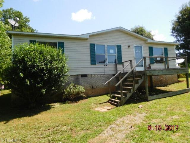 116 Pebblestone Ct, King, NC 27021 photo 1