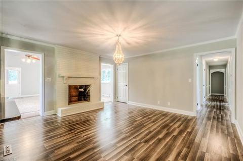 2845 Farmbrook Rd, Winston Salem, NC 27103 photo 8