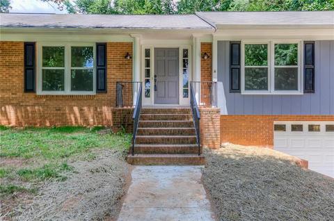 2845 Farmbrook Rd, Winston Salem, NC 27103 photo 2