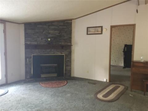 6208 Hideaway Ln, Trinity, NC 27370 photo 6