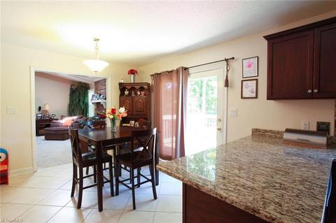 102 Brandon Ln, Trinity, NC 27370 photo 8
