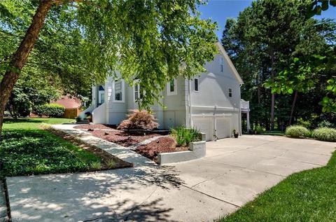 4006 Tesa Ct, High Point, NC 27265 photo 4